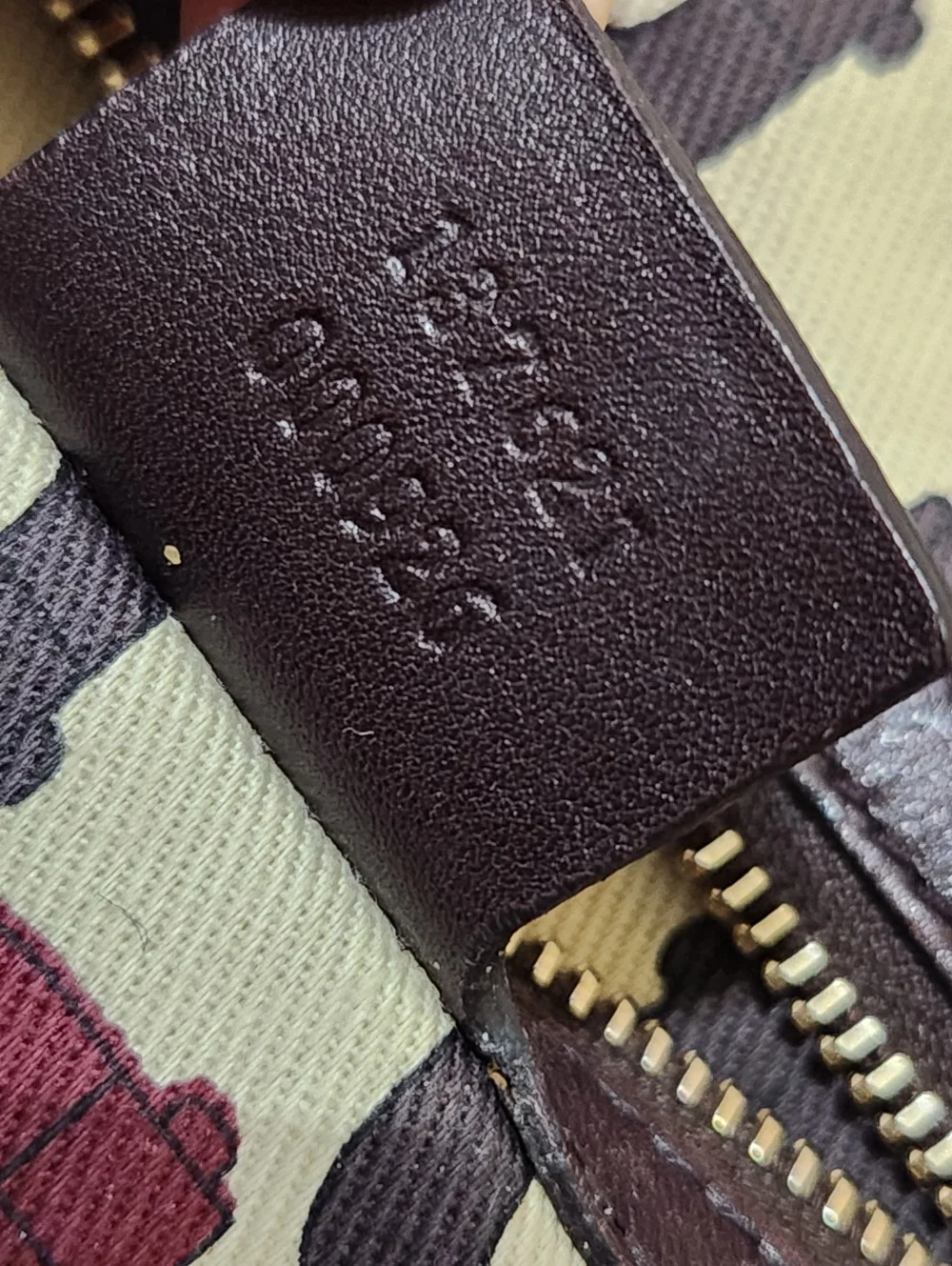 Authentic Gucci Pelham Brown Guccissima Horsebit Medium Hobo Bag